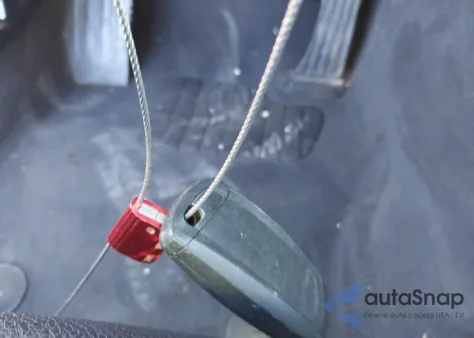 2015 BMW 320I xDrive z USA, uszkodzony, nr VIN WBA3C3G50FNS74542